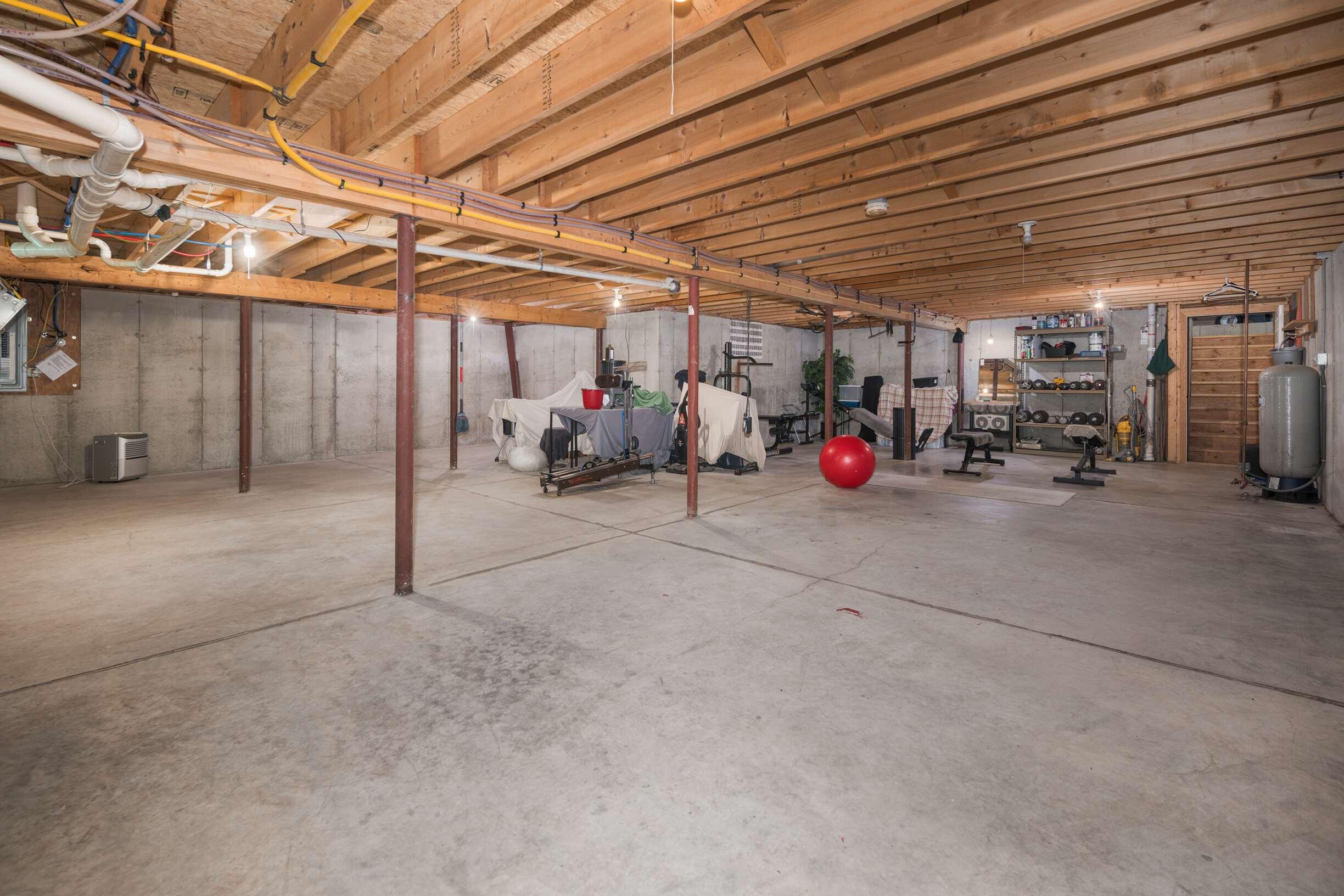 14 North Village Road York, ME 03902 - Photo 24 of 31 Full Basement with High Ceilings