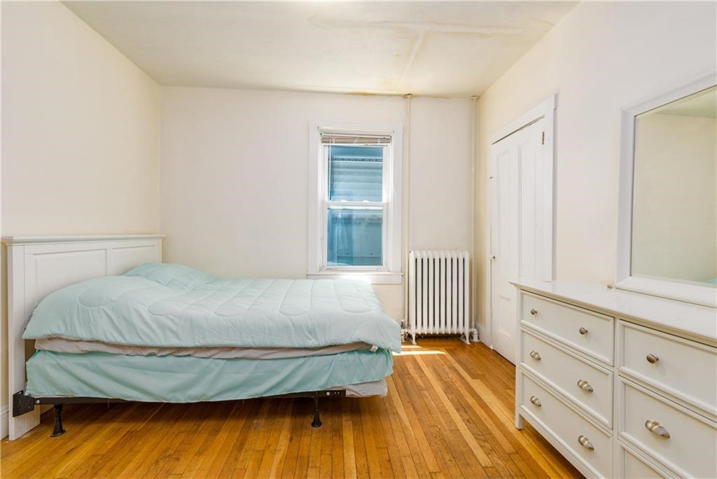 9 Ann Street Newport, RI 02840 - Photo 6 of 26 Unit 1. One of three bedrooms