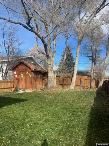 $349,000 | 213 East Kendrick Street, Rawlins, WY 82301