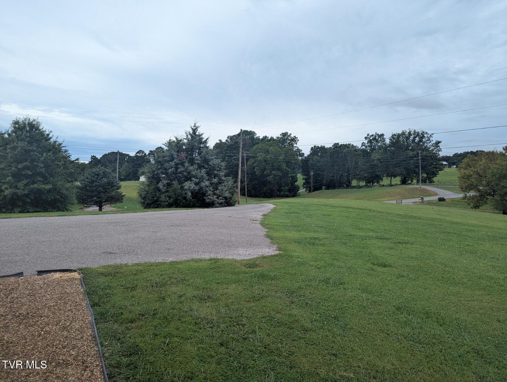 3374 Old Kentucky Road West Mosheim, TN 37818 - Photo 2 of 98 PXL_20250813_173947495