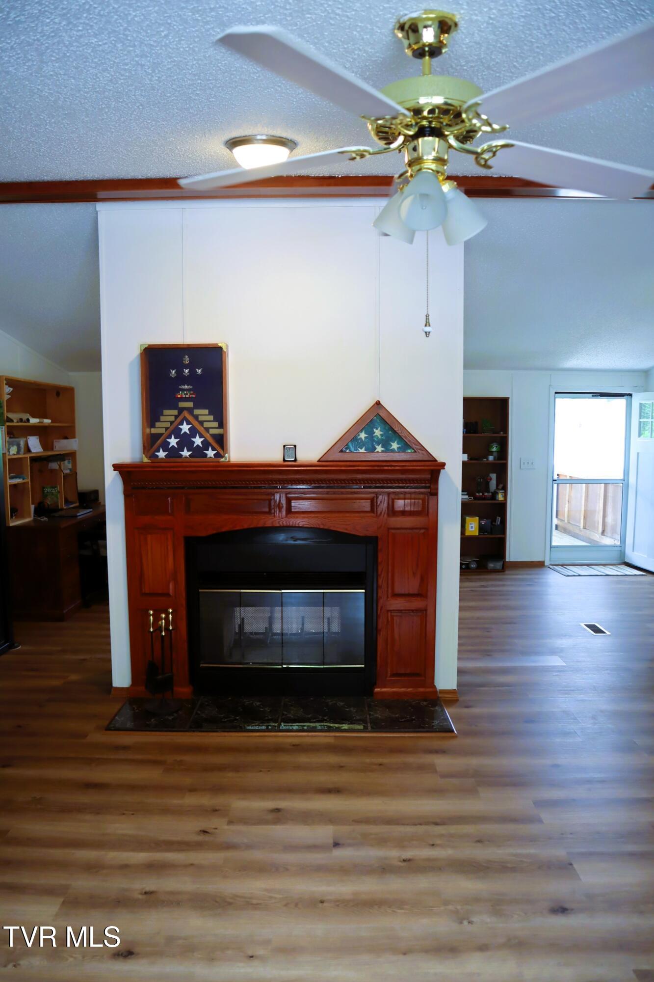 3374 Old Kentucky Road West Mosheim, TN 37818 - Photo 30 of 98 IMG_2503
