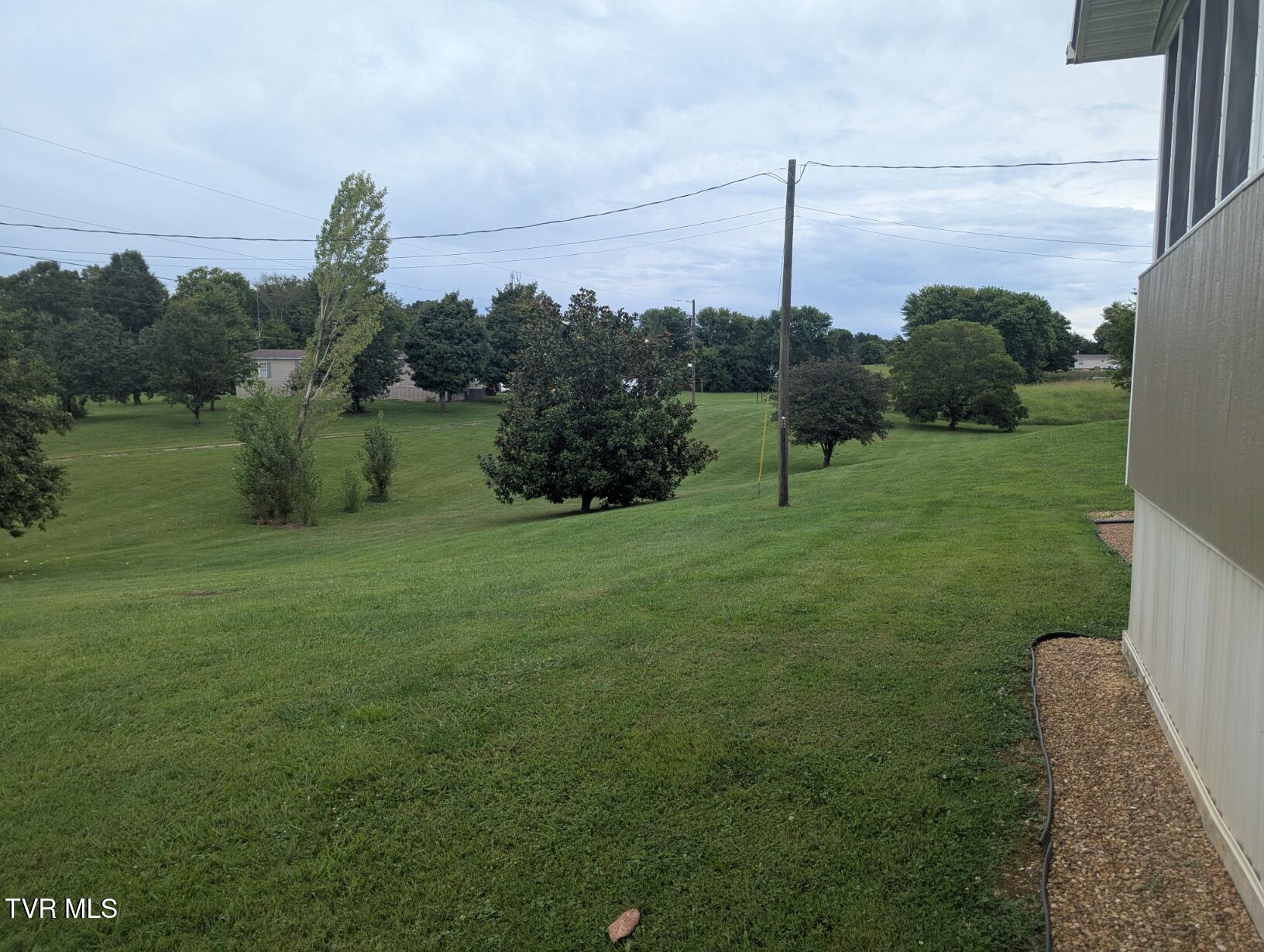 3374 Old Kentucky Road West Mosheim, TN 37818 - Photo 5 of 98 PXL_20250813_173951481