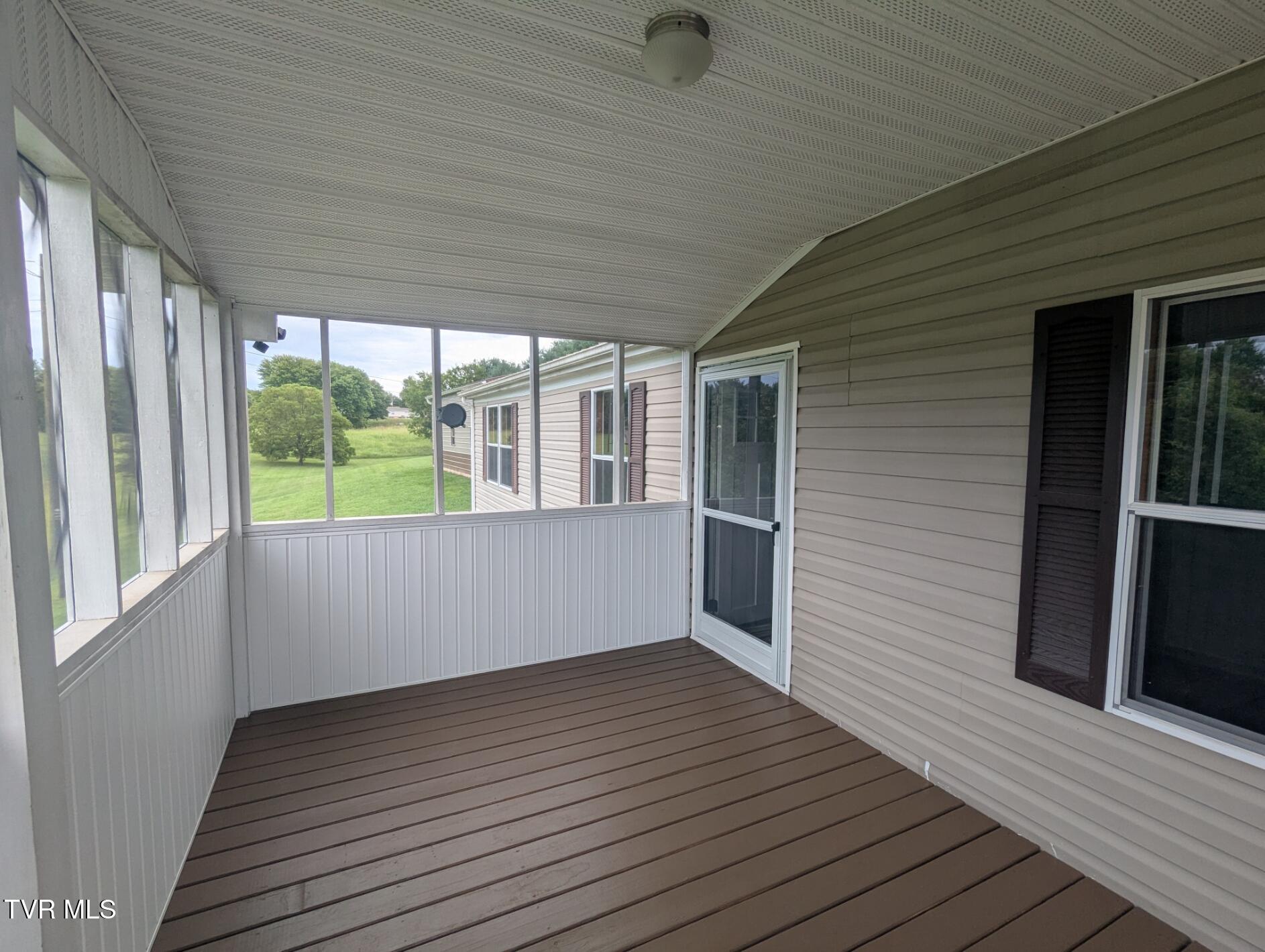 3374 Old Kentucky Road West Mosheim, TN 37818 - Photo 7 of 98 PXL_20250813_174022679