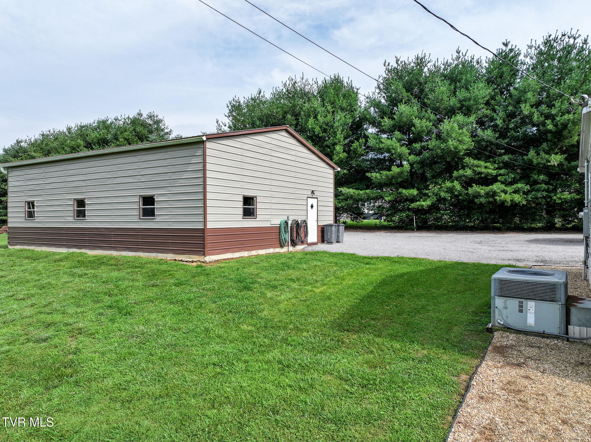 3374 Old Kentucky Road West Mosheim, TN 37818 - Photo 84 of 98 DJI_20250625171647_0102_D