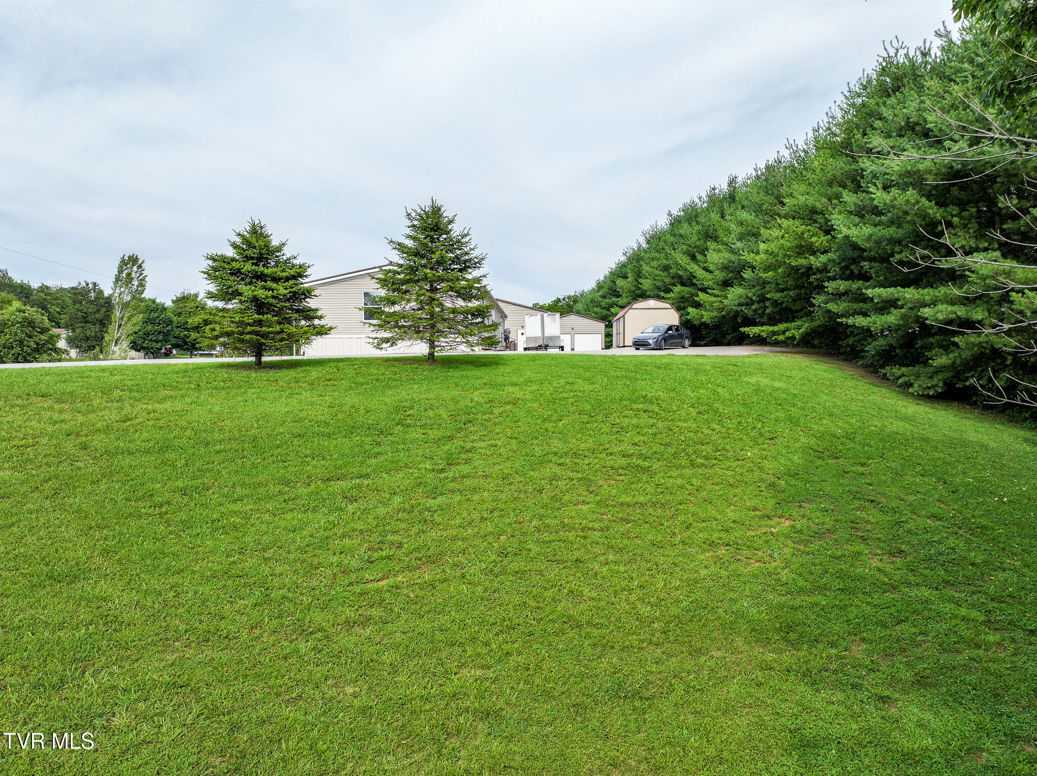 3374 Old Kentucky Road West Mosheim, TN 37818 - Photo 94 of 98 DJI_20250625172235_0116_D-Edit