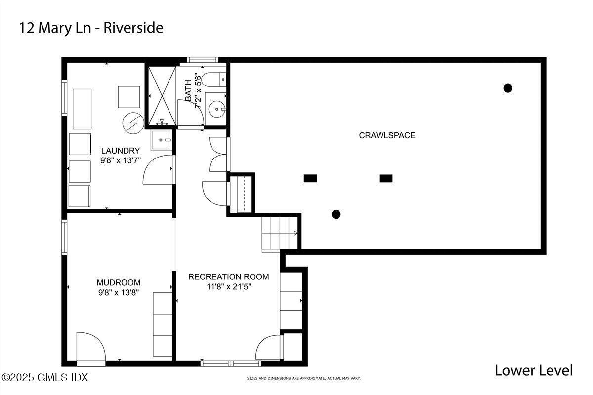 12 Mary Lane Riverside, CT 06878 - Photo 24 of 26 a picture of a wall with a white wall