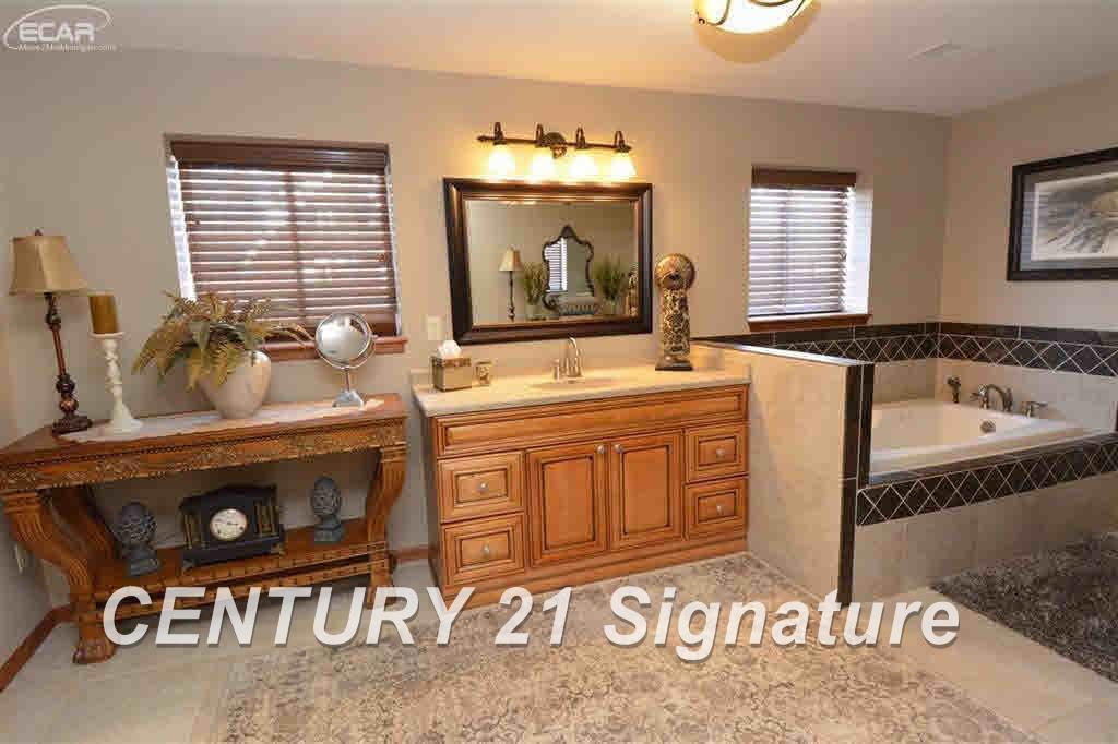 4473 North Seymour Road Flushing, MI 48433 - Photo 16 of 33