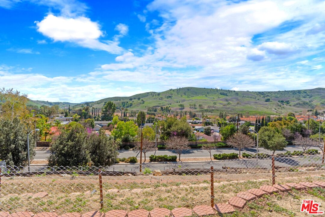 5703 Parkmor Road Calabasas, CA 91302 - Photo 9 of 29 a view of a city with ocean