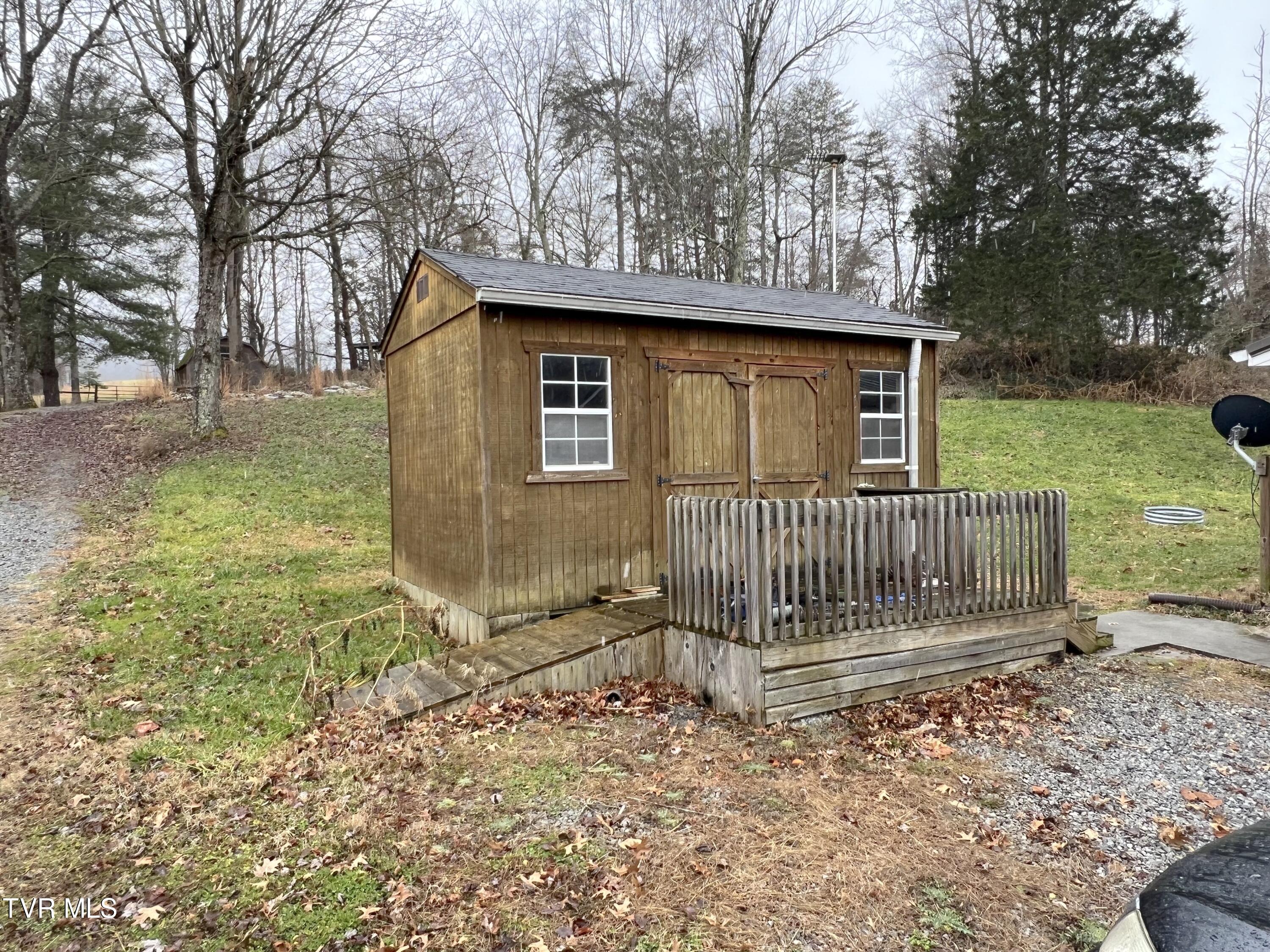4047 Cherokee Road Jonesborough, TN 37659 - Photo 5 of 14 out buiding