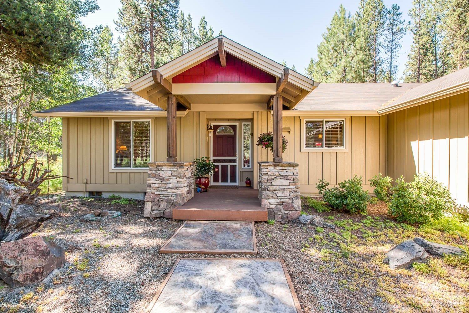 17147 Upland Road Bend, OR 97707 - Photo 1 of 24 Primary Photo