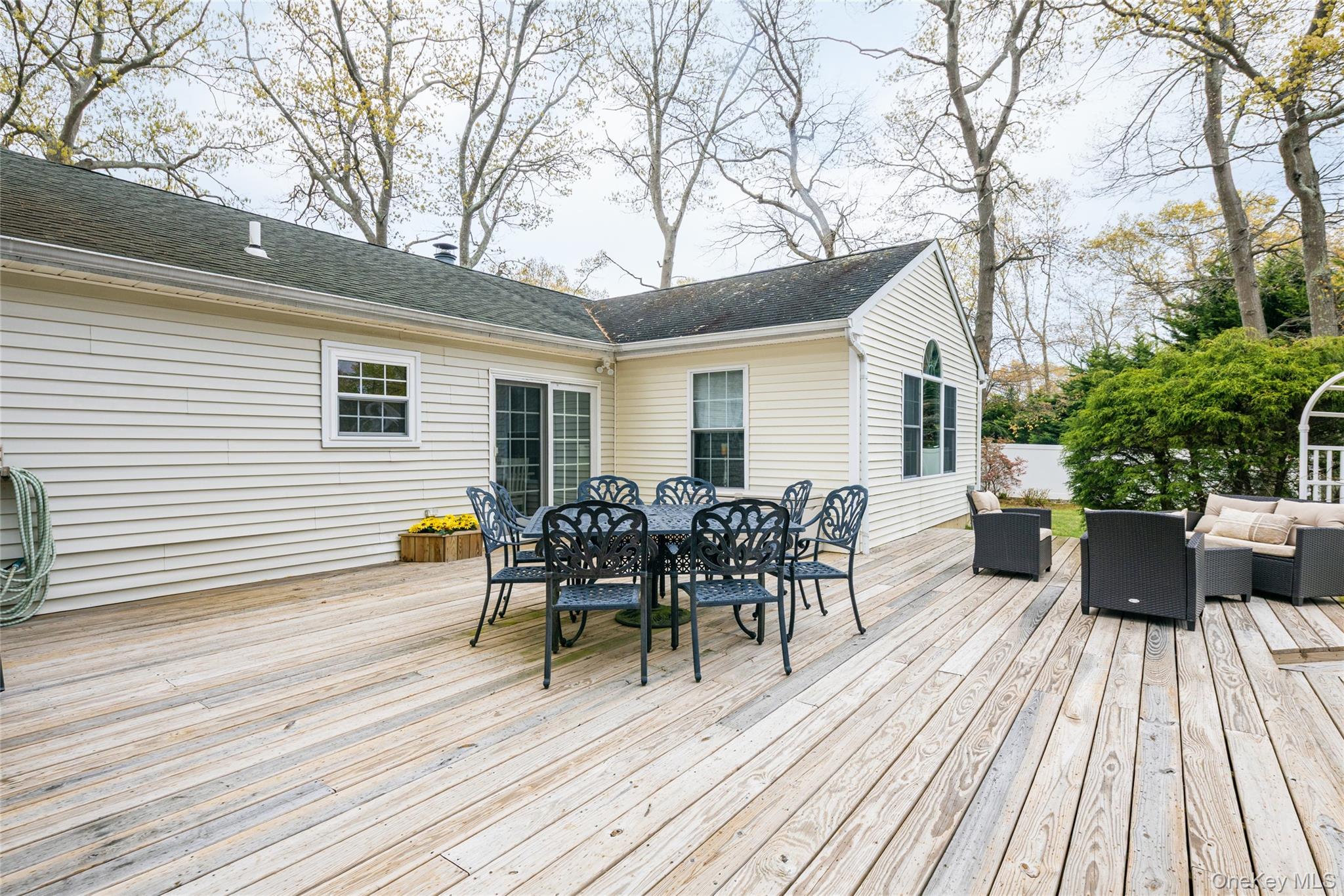 4 Mt Oak Place Ridge, NY 11961 - Photo 25 of 26