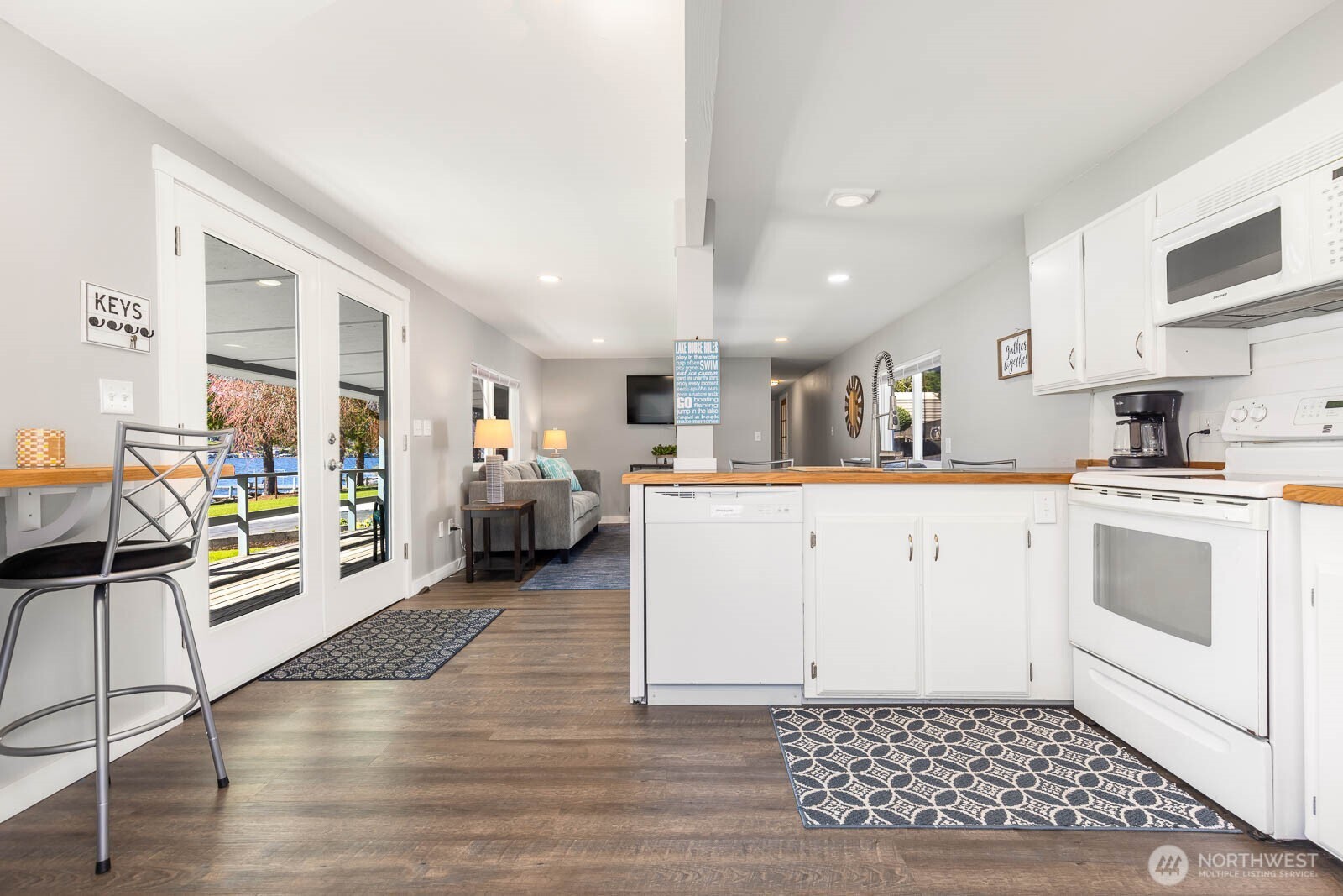 24094 North West View Road Mount Vernon, WA 98274 - Photo 31 of 40