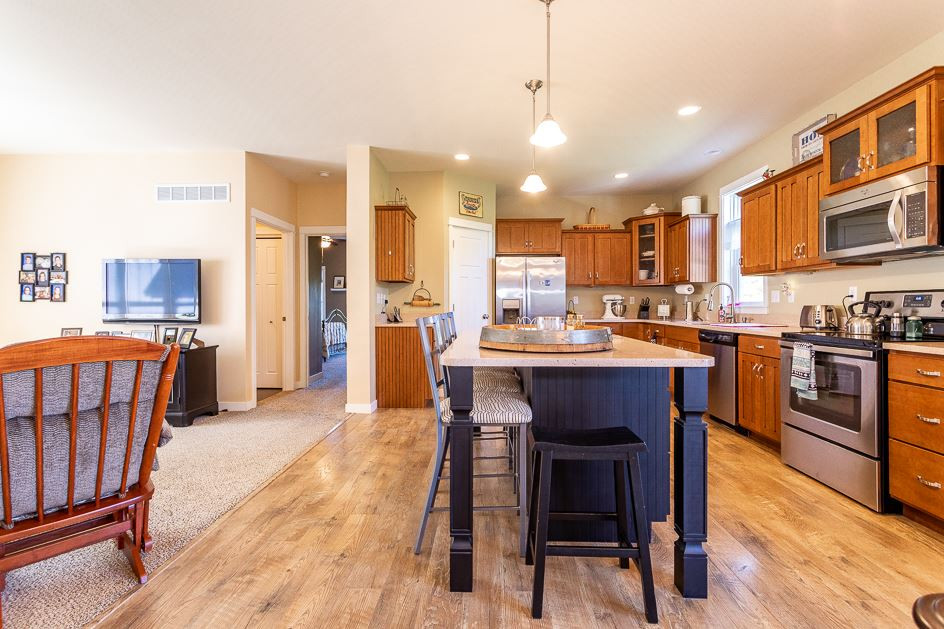 11860 Laird Road Brooklyn, MI 49230 - Photo 6 of 46 Photo 6