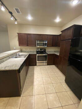 3207 112th Street Lubbock, TX 79423 - Photo 3 of 12 small (2)