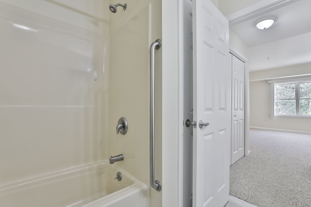 34 Burnham Road, Unit 202 Methuen, MA 01844 - Photo 20 of 27 Gallery Image 20