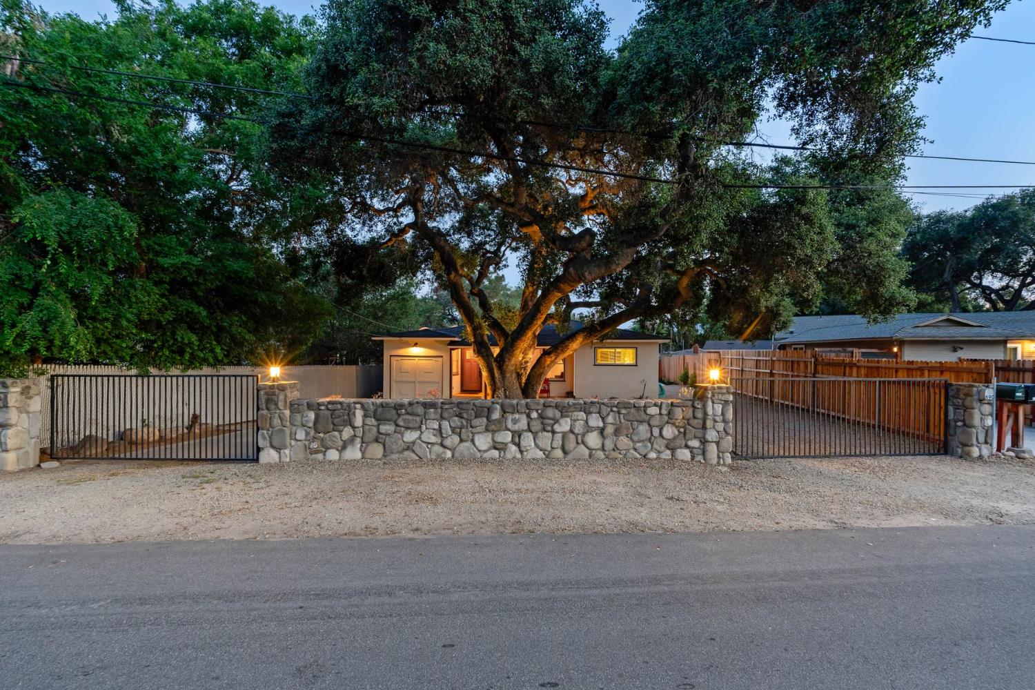 690 Riverside Road Oak View, CA 93022 - Photo 1 of 50 Gallery Image 1