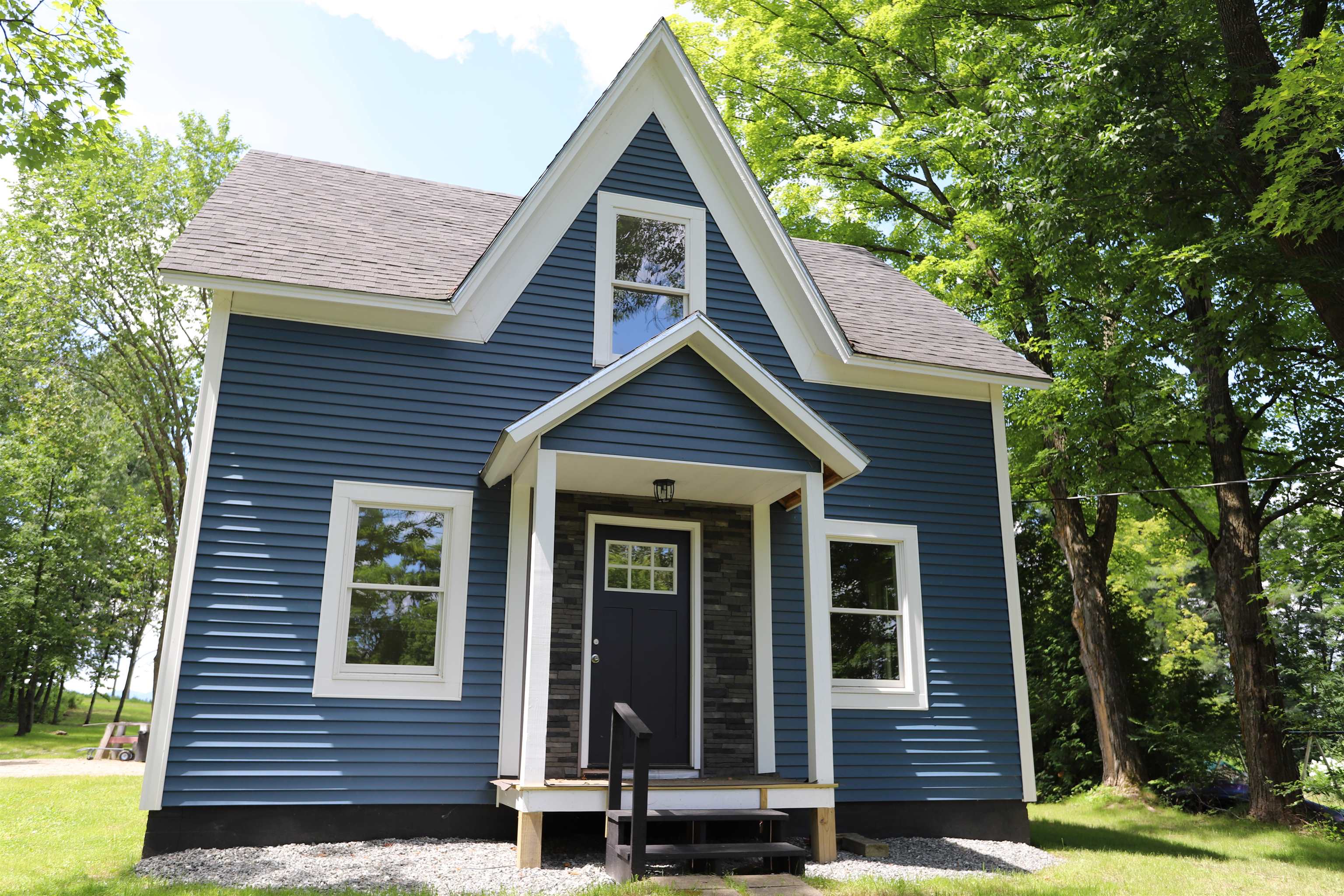 288 Cross Road Newport Town, VT 05857 - Photo 13 of 37