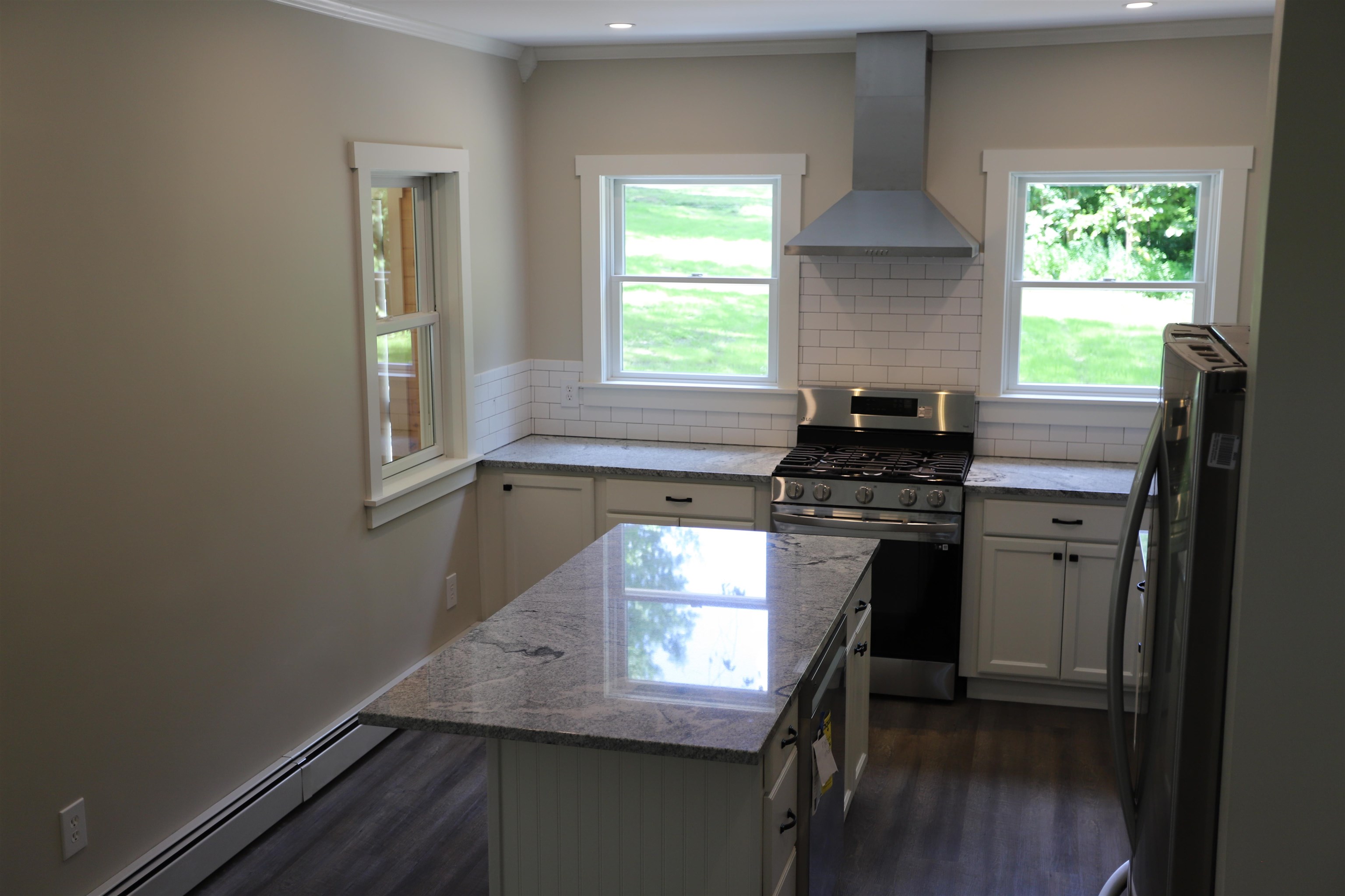 288 Cross Road Newport Town, VT 05857 - Photo 5 of 37