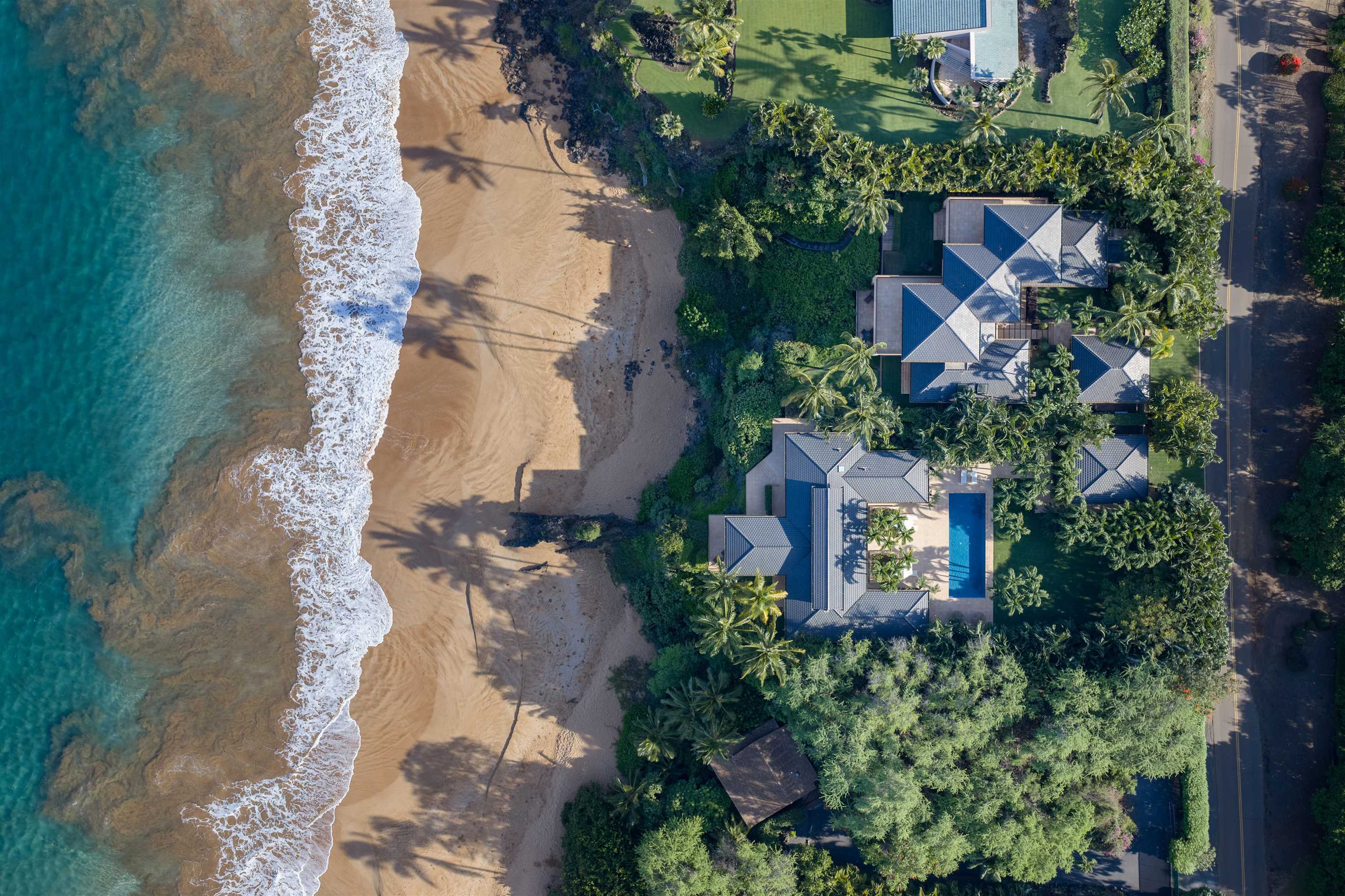 4640-4650 Makena Road Kihei, HI 96753 - Photo 48 of 48 an aerial view of a house with a yard