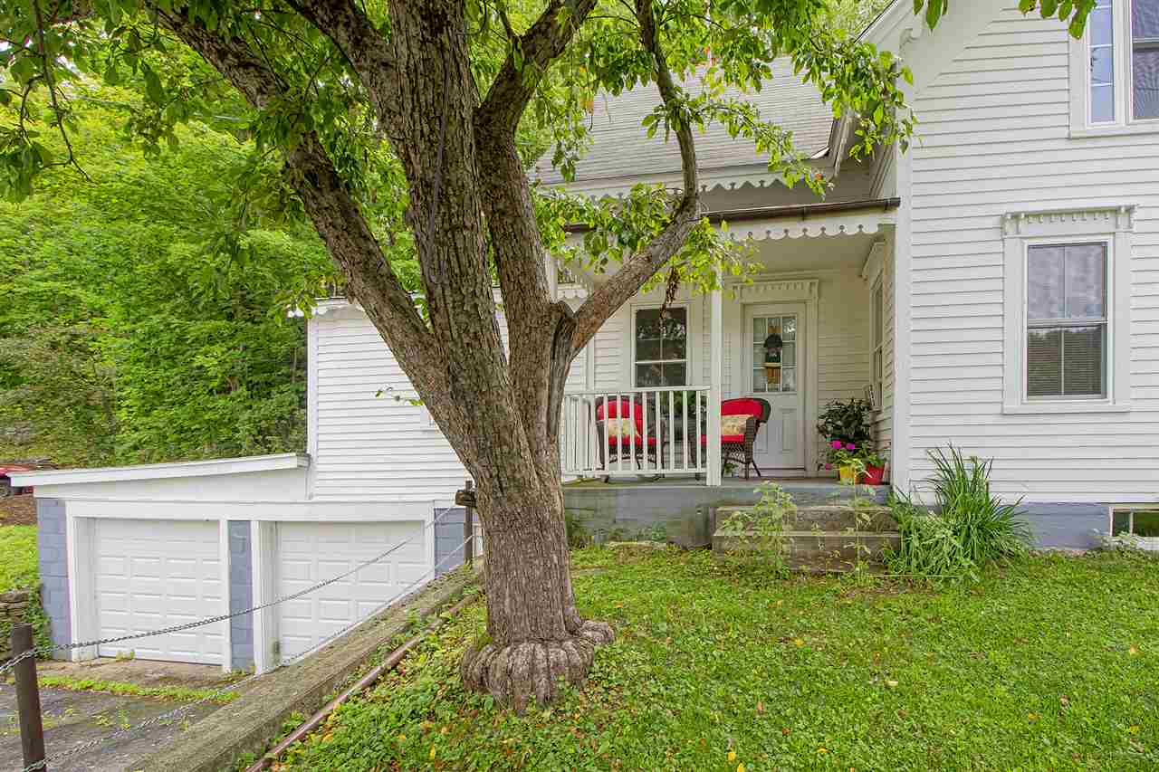 6692 Vermont Rte 100 Whitingham, VT 05361 - Photo 4 of 20