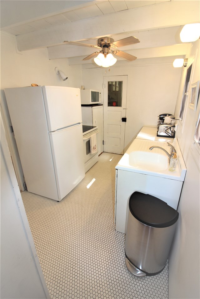 6831 North Kalorama Road Leesburg, IN 46538 - Photo 14 of 22 Gallery Image 14