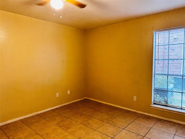 $75,000 | 10501 South Drive, Unit 286, Houston, TX 77099