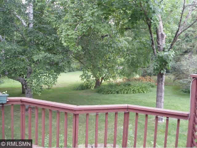 4948 Green Valley Road Minnetonka, MN 55345 - Photo 9 of 12