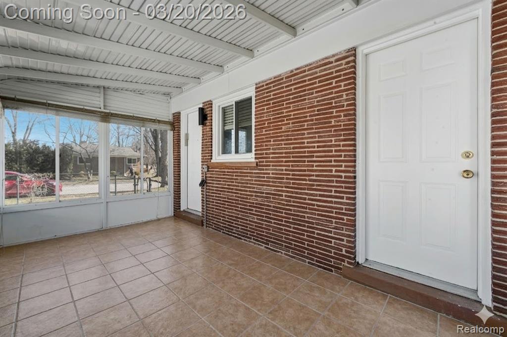 17220 West 13 Mile Road Beverly Hills, MI 48025 - Photo 29 of 35