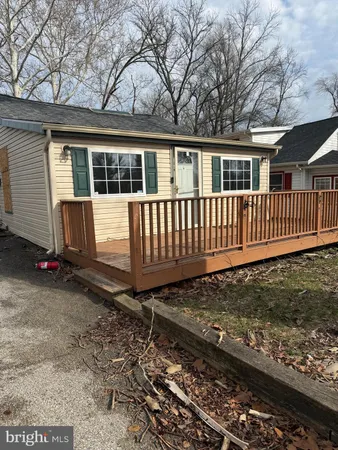 $79,900 | 100 White Horse Avenue, Clementon, NJ 08021