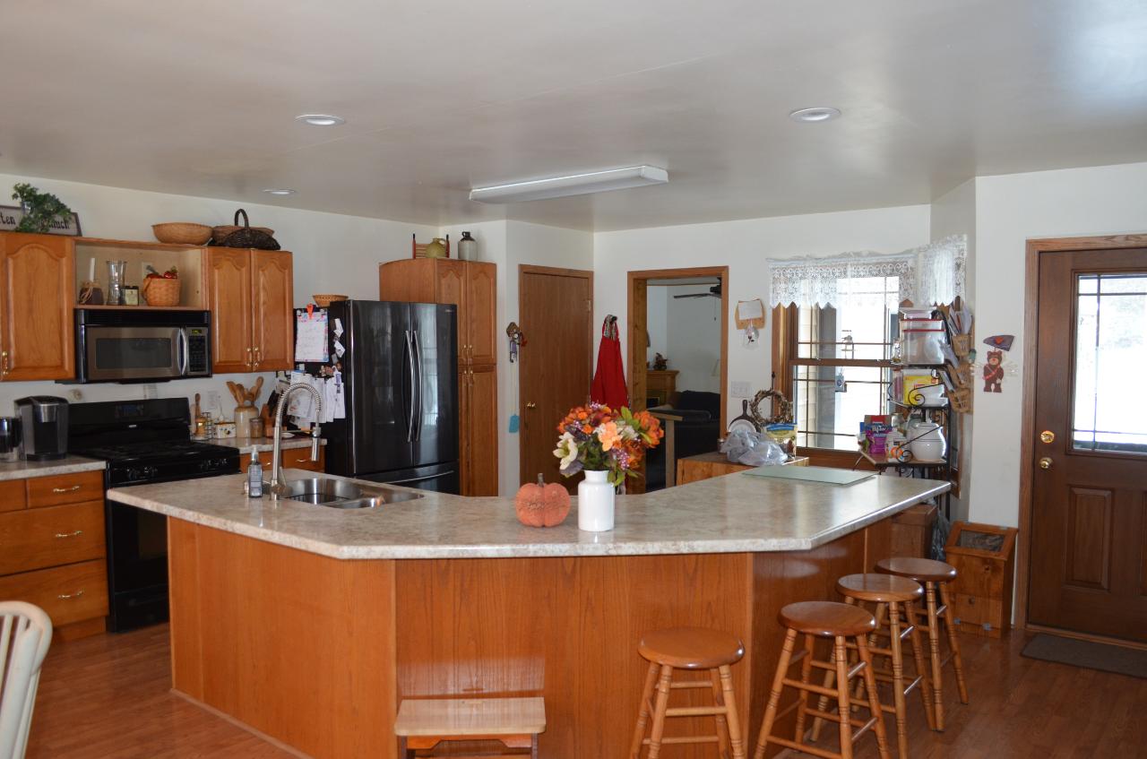 4810 East Ivanhoe Place Rhinelander, WI 54501 - Photo 9 of 42 Gallery Image 9