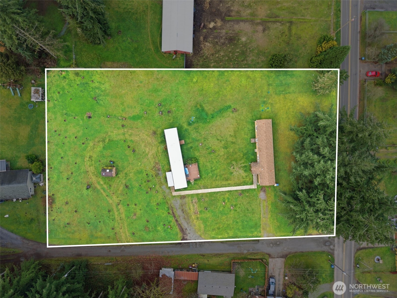 19141 Joselyn Road Southwest Rochester, WA 98579 - Photo 27 of 27 a view of a small yard