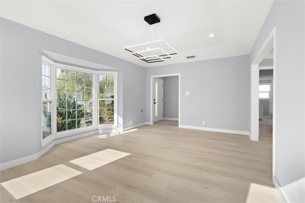 8460 Truxton Avenue Los Angeles, CA 90045 - Photo 6 of 41 a view of an empty room with a window