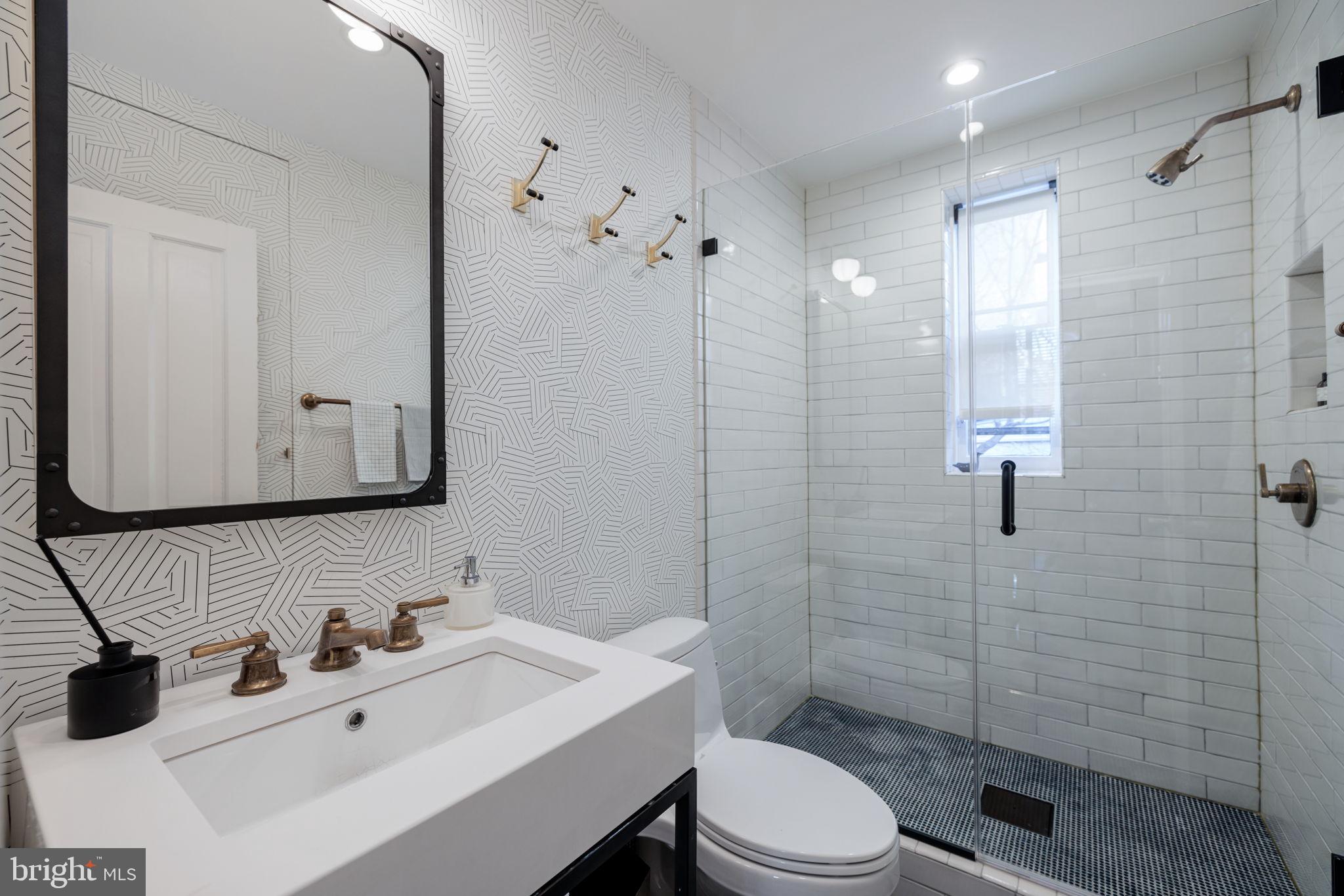 205 3rd Street Northeast Washington, DC 20002 - Photo 15 of 26 Full bathroom w/standing shower (second level)