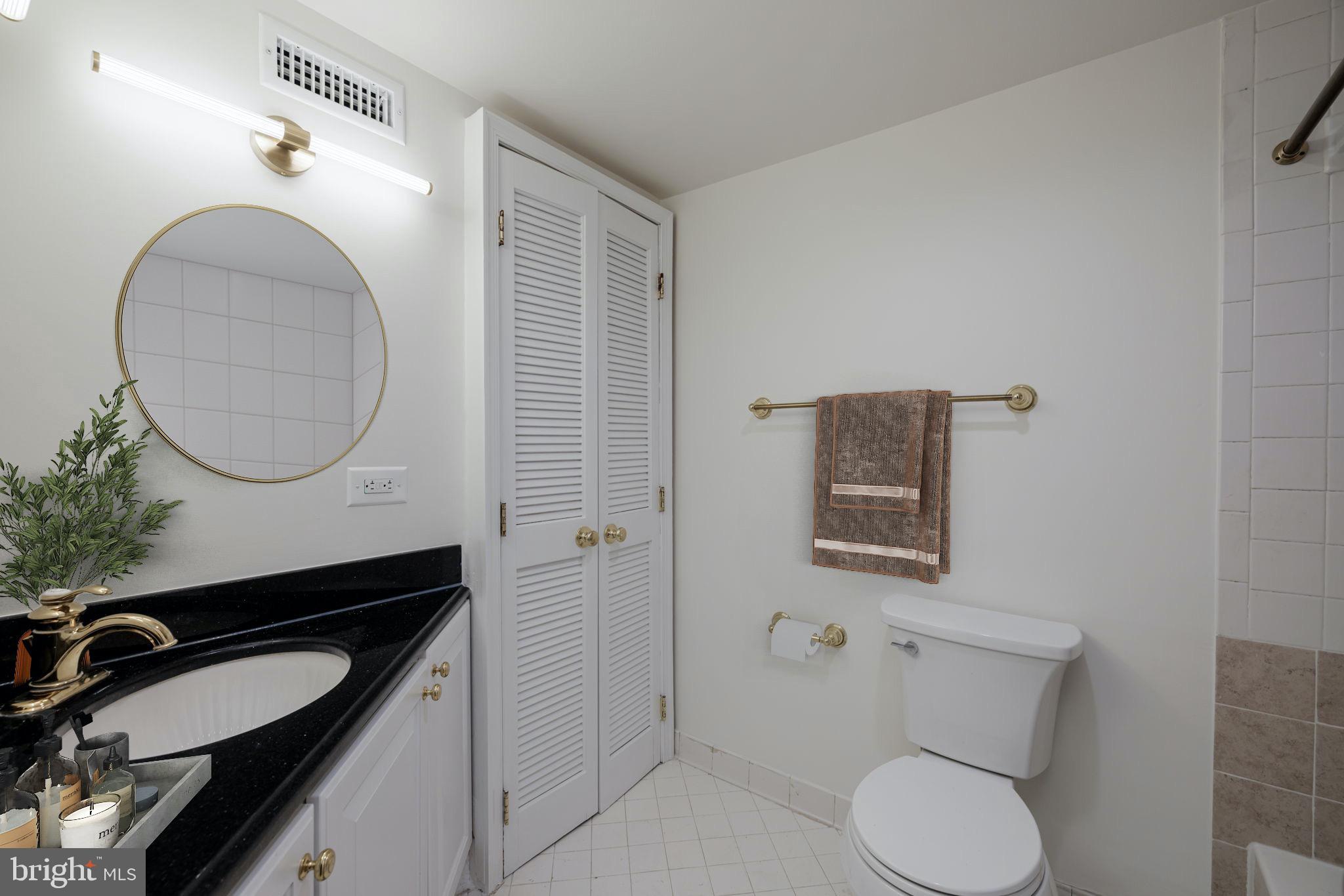 205 3rd Street Northeast Washington, DC 20002 - Photo 24 of 26 Lower level full bathroom w/tub + washer & dryer