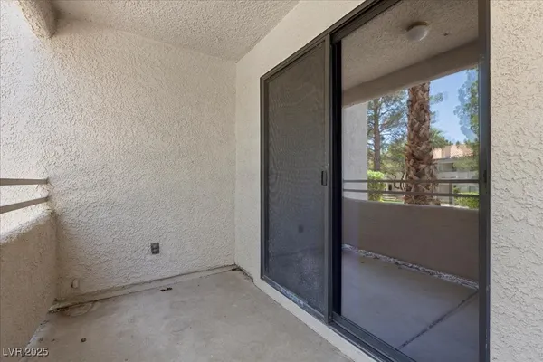 $1,750 | 2623 South Durango Drive, Unit 102, Las Vegas, NV 89117