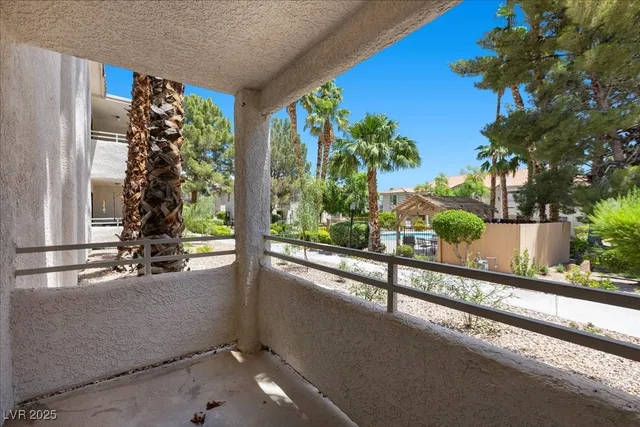 $1,750 | 2623 South Durango Drive, Unit 102, Las Vegas, NV 89117