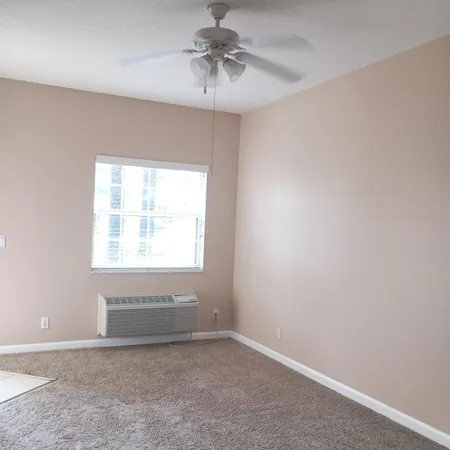 $1,200 | 8004 Carnoustie Place, Unit B, Port St. Lucie, FL 34986