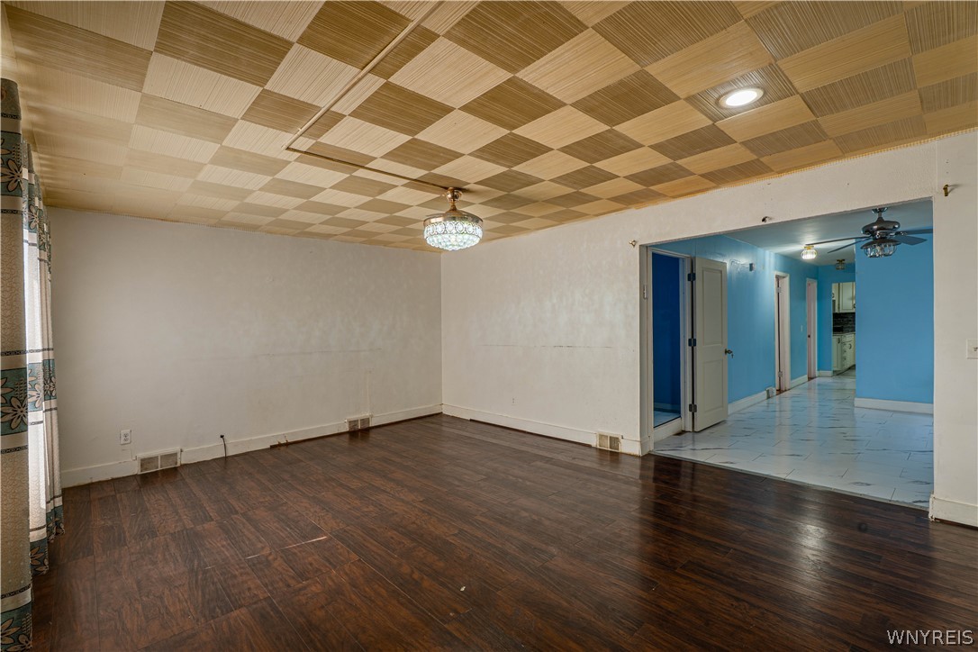 1960 Genesee Street Buffalo, NY 14211 - Photo 6 of 47