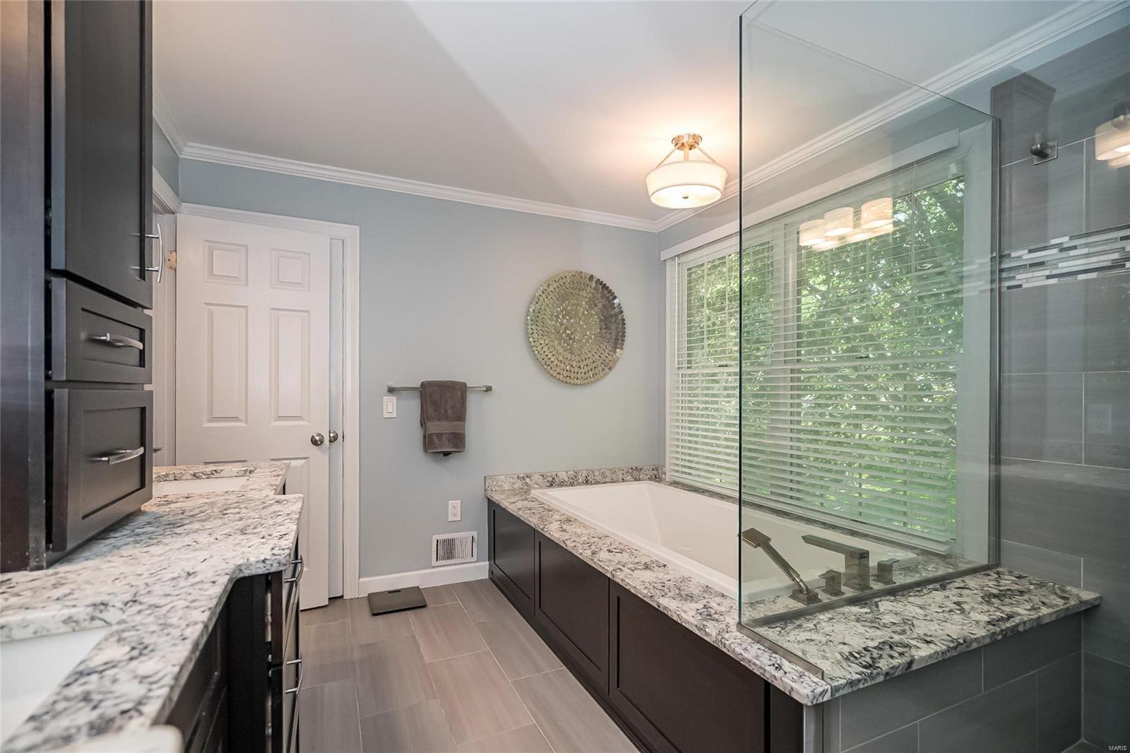 1938 Sumter Ridge Court Chesterfield, MO 63017 - Photo 21 of 33 Gallery Image 21