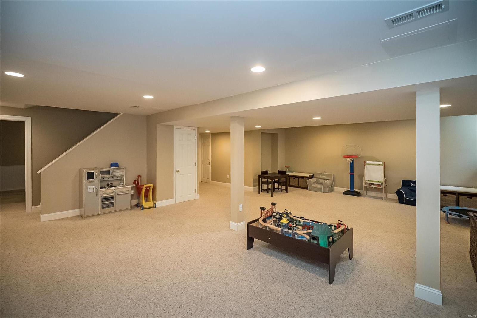 1938 Sumter Ridge Court Chesterfield, MO 63017 - Photo 28 of 33 Gallery Image 28
