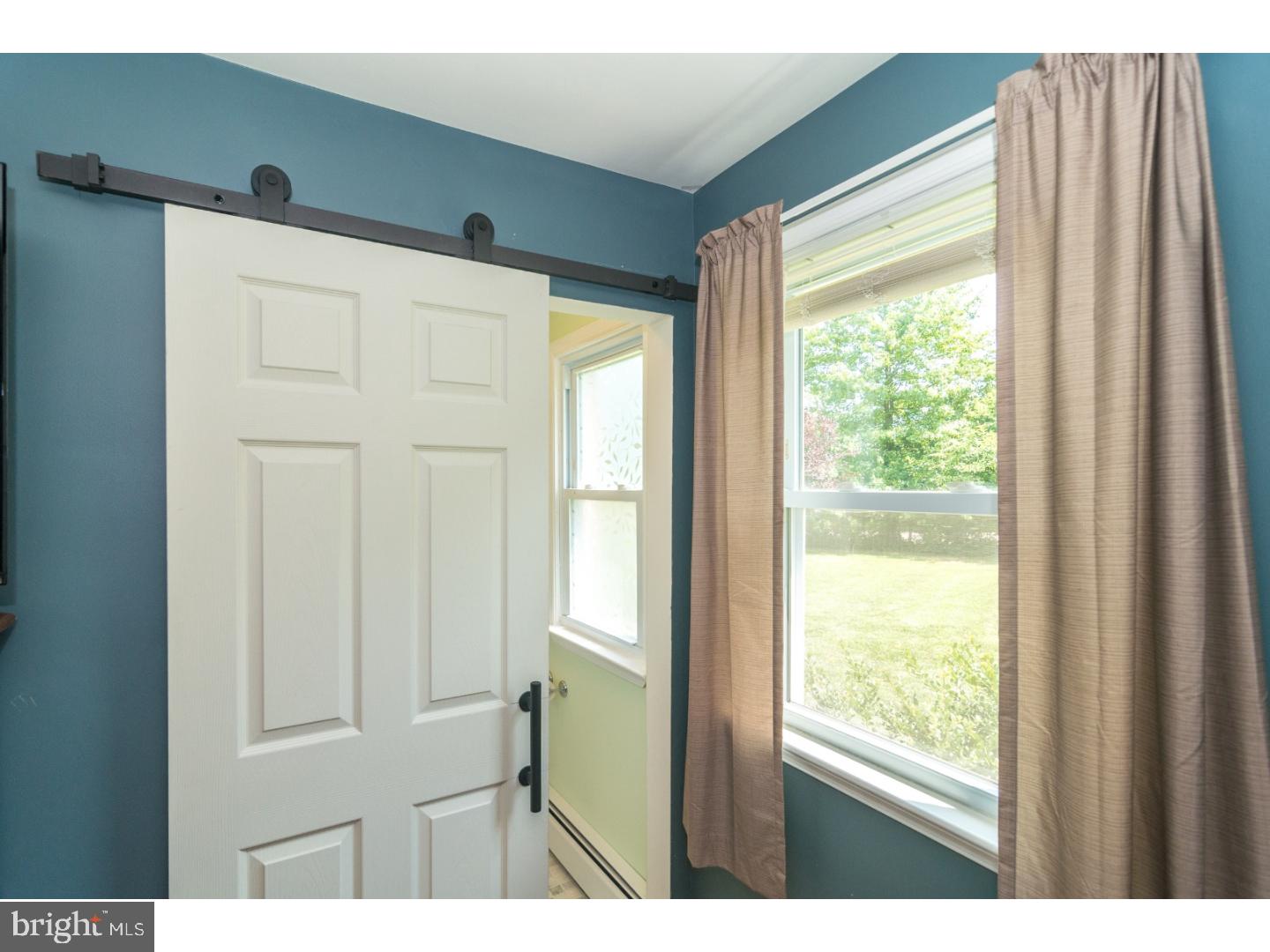 604 Welcome House Road Perkasie, PA 18944 - Photo 15 of 24 Master Bathroom
