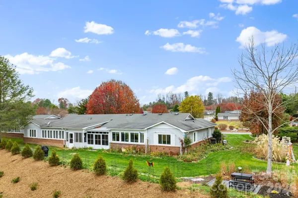 $365,000 | 1 Wintry Drive, Hendersonville, NC 28792