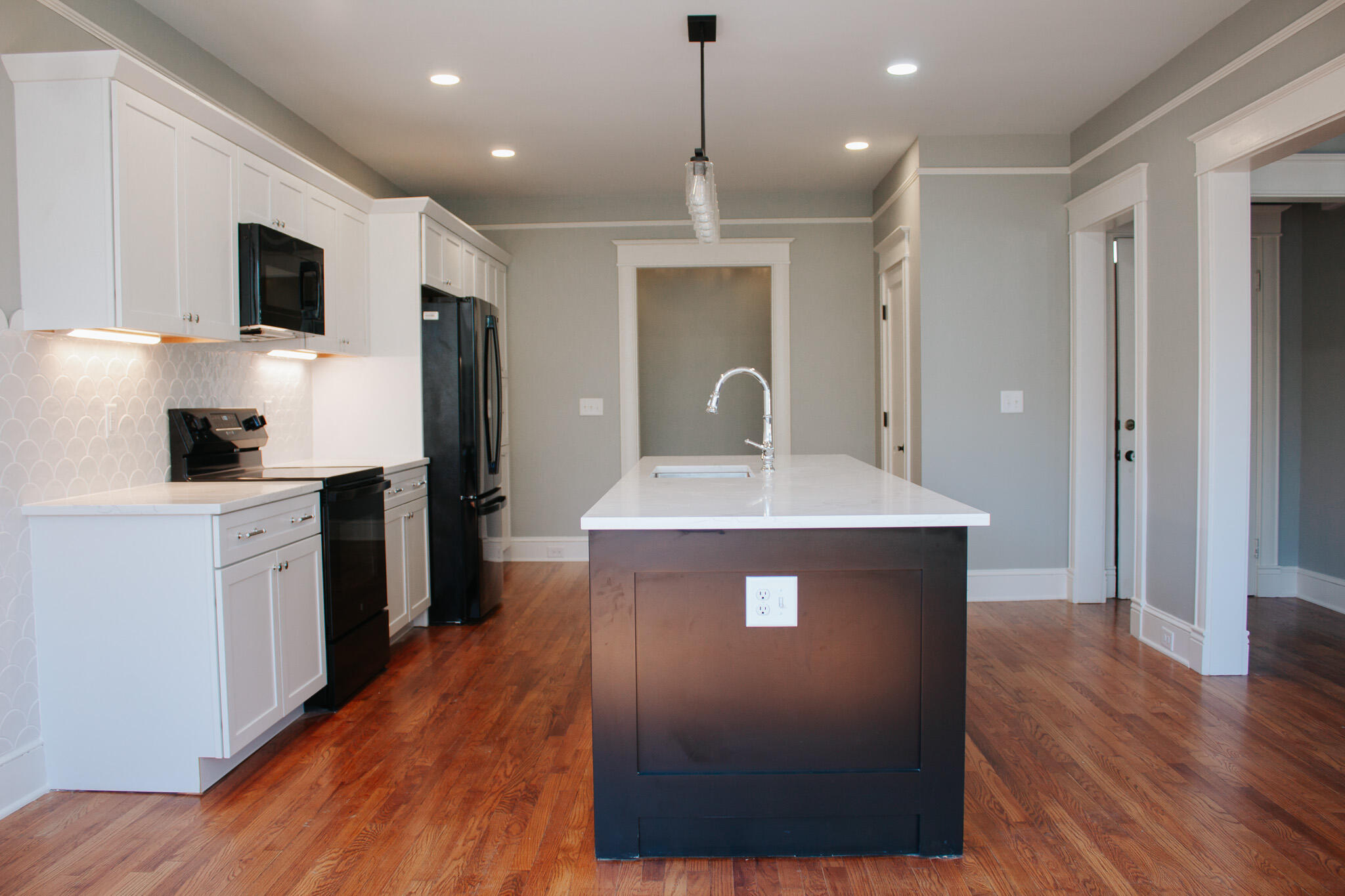 195 Tradd Street, Unit B Charleston, SC 29401 - Photo 13 of 41 IMG_8331