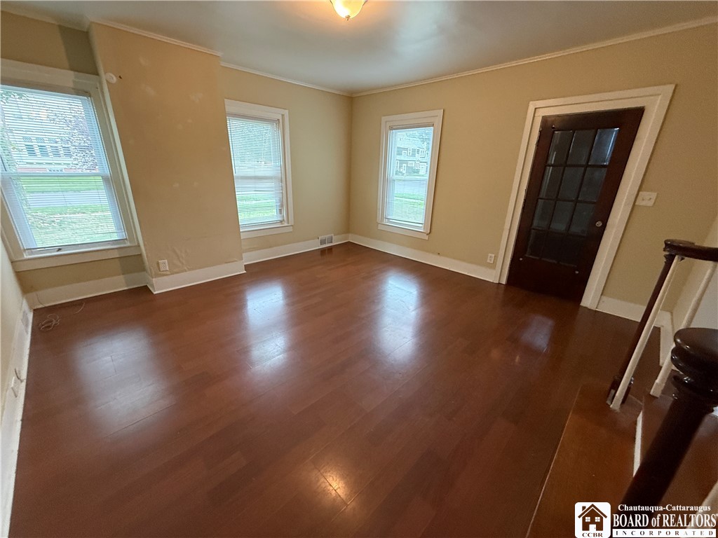 88 West 4th Street Dunkirk, NY 14048 - Photo 8 of 27