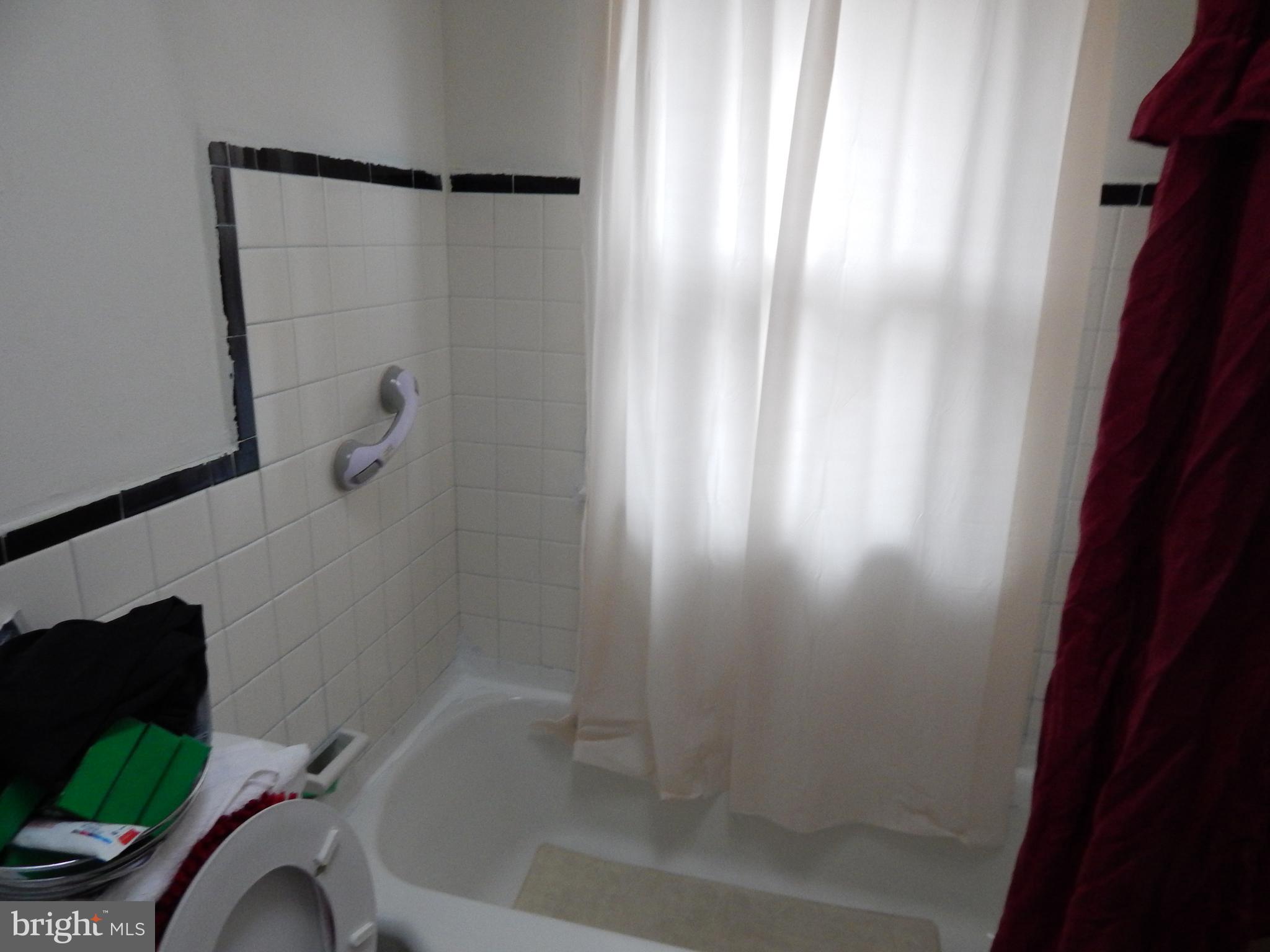 75 Springton Road Upper Darby, PA 19082 - Photo 23 of 34