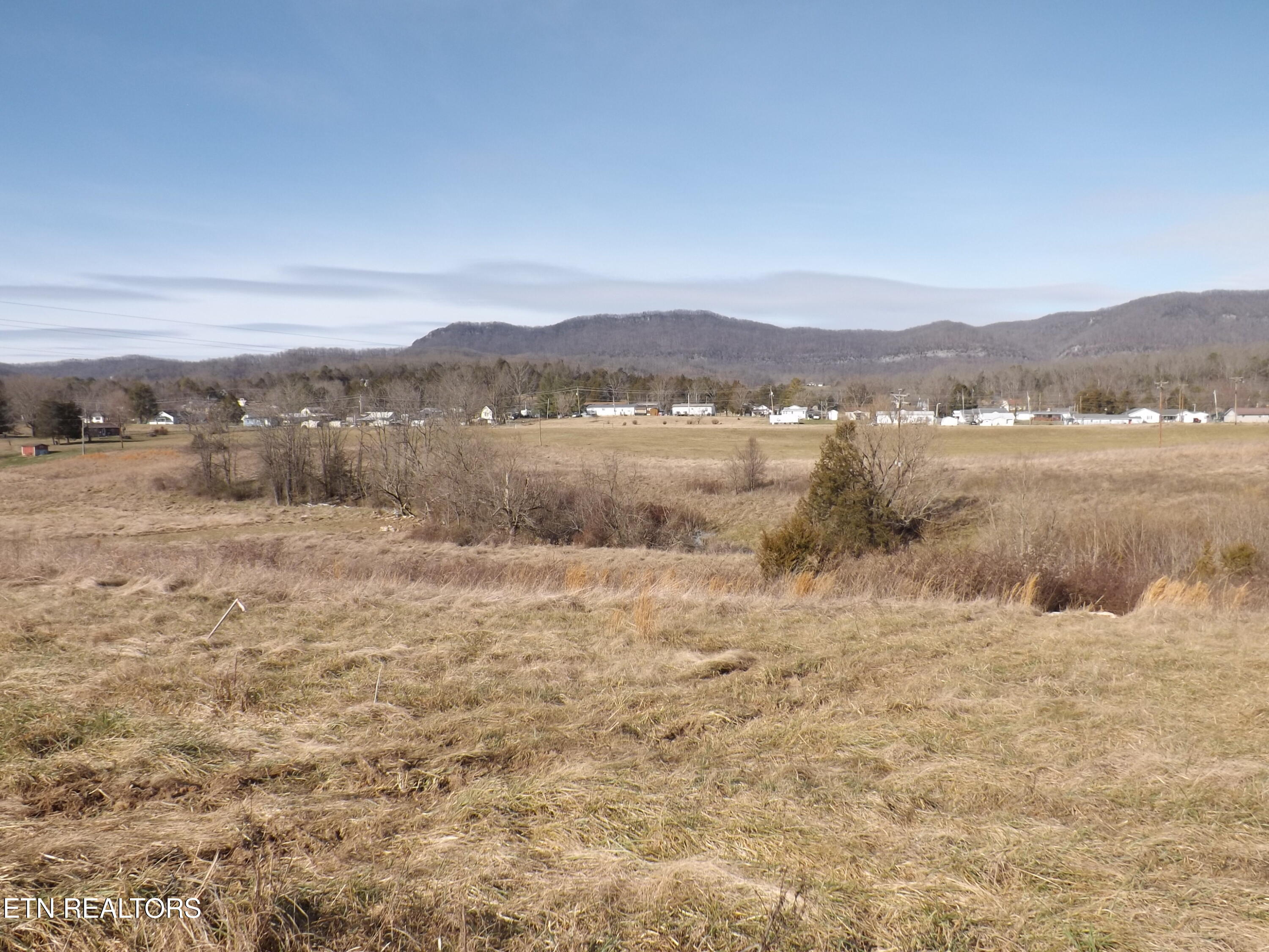 955 Shawanee Road Harrogate, TN 37752 - Photo 9 of 25 DSCF3610 - Copy