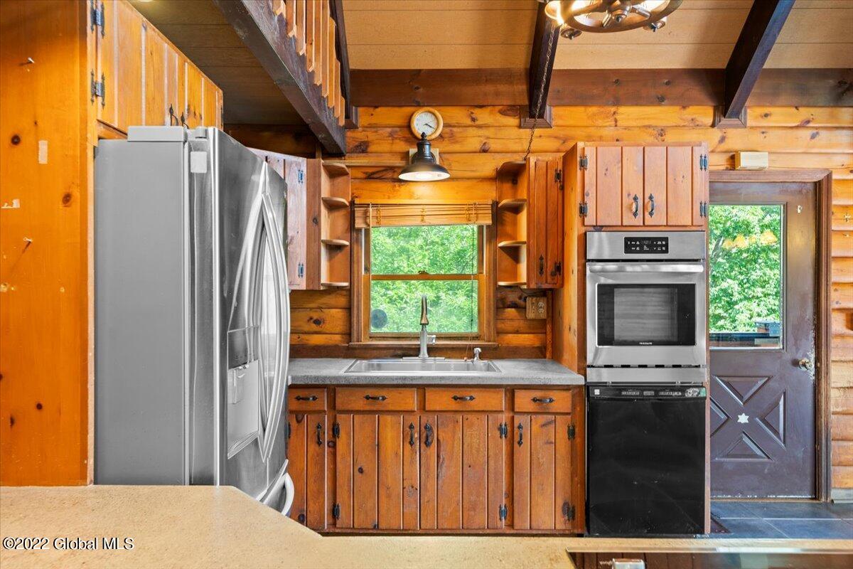2569 Phillips Road Castleton-on-Hudson, NY 12033 - Photo 15 of 59 16-JUN06961