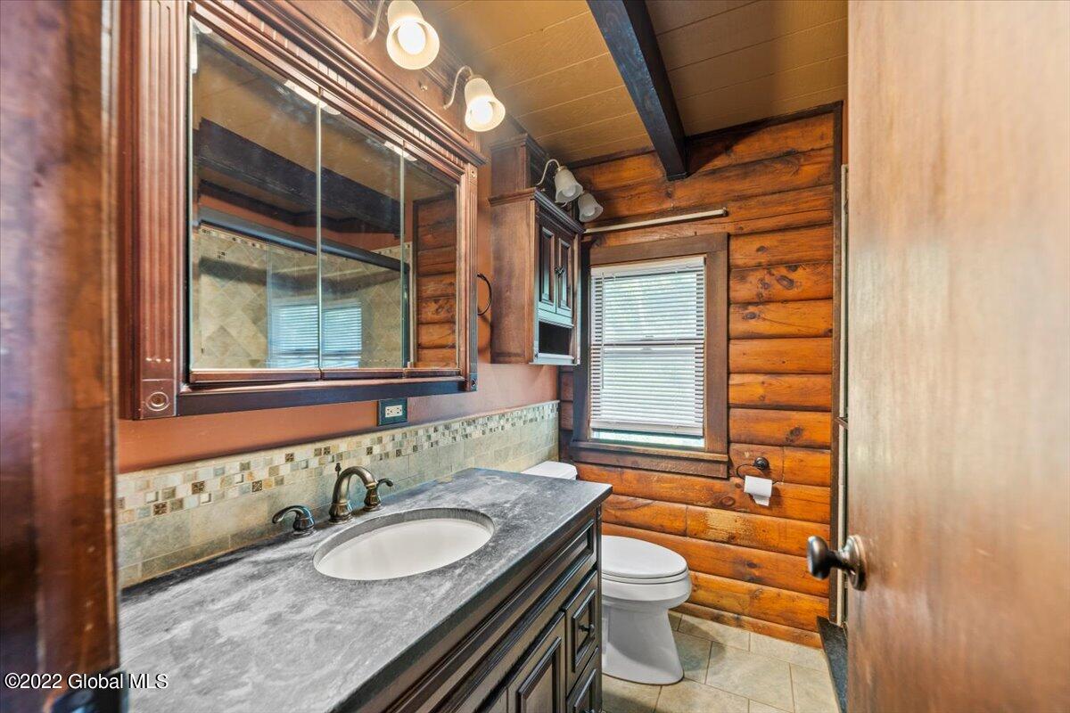 2569 Phillips Road Castleton-on-Hudson, NY 12033 - Photo 22 of 59 24-JUN06985