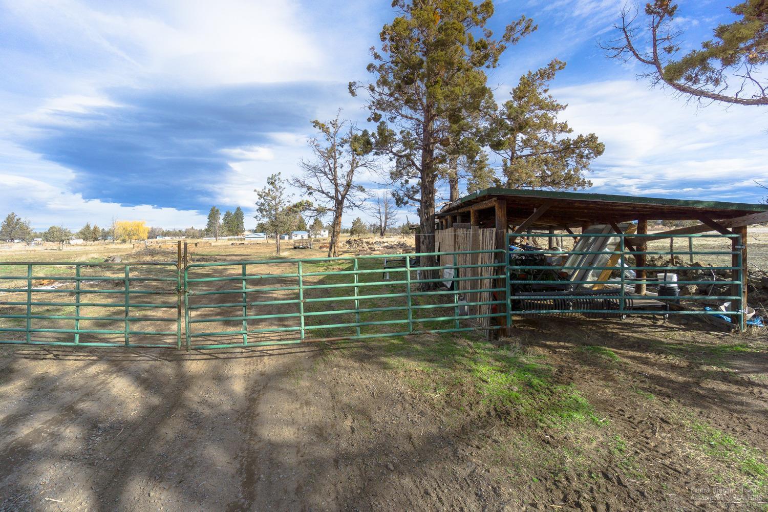 22190 Erickson Road Bend, OR 97701 - Photo 25 of 25 Additional Photo