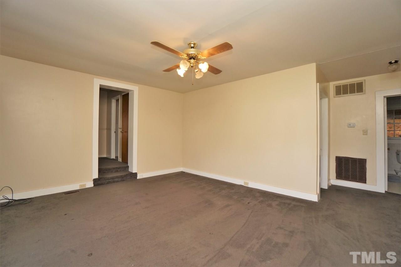 9037 Charlie Winston Road Bullock, NC 27507 - Photo 6 of 25 Gallery Image 6